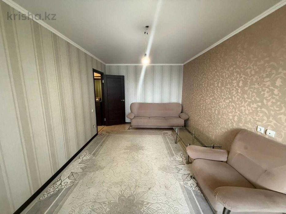 Продажа 2-комнатной квартиры, в 8 мкр!