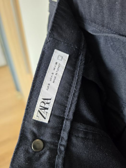Мъжки тъмносин панталон Zara
