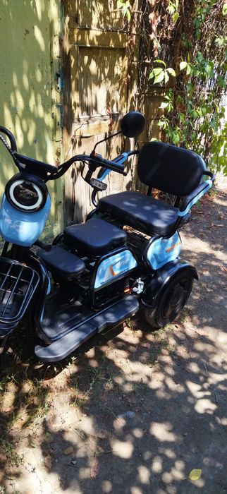 Продам мощный трицикл трансформерр