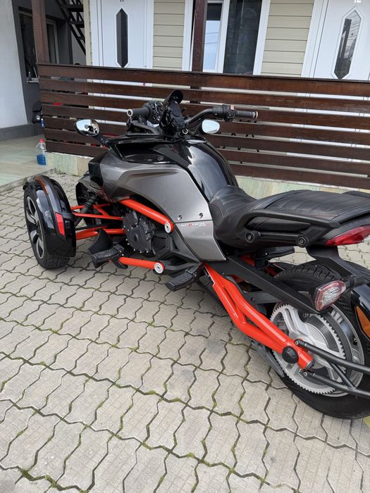 Vand can am spyder F3