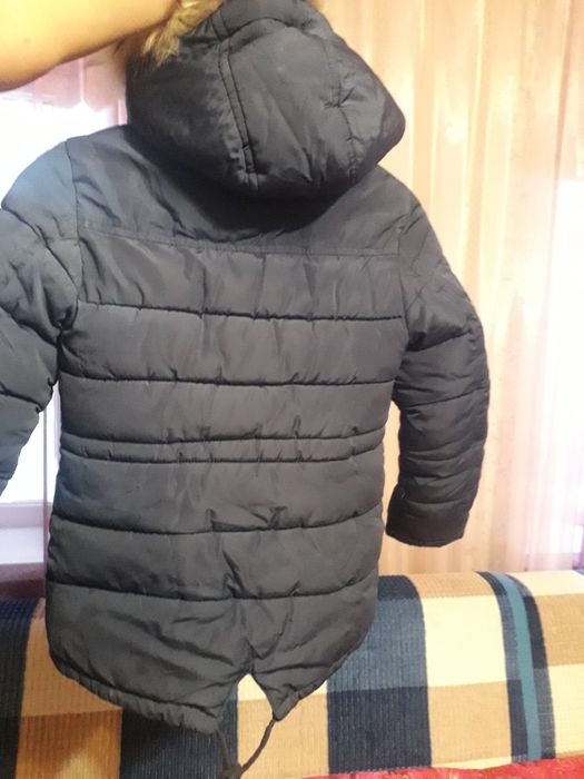 Продам куртку мальчик