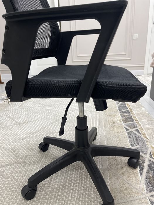 Кресло офисное, Буу срочно