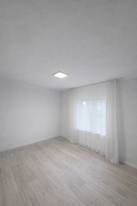 Apartament 3 camere parter Topoloveni