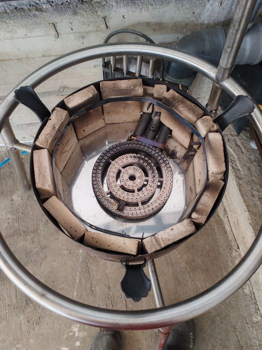 Gretar pe gaz și lemne Inox complet