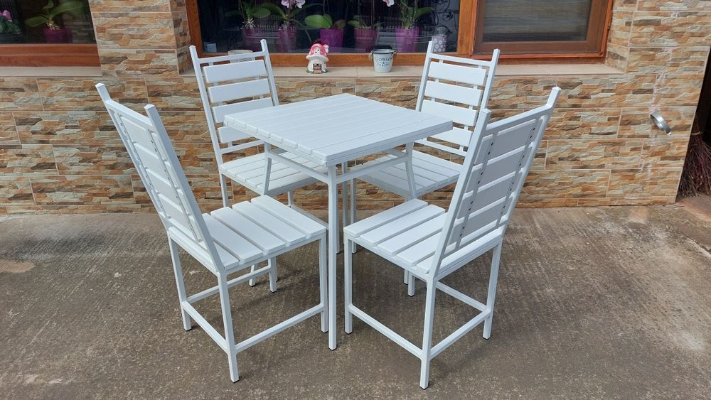 Masa cu scaune terasa