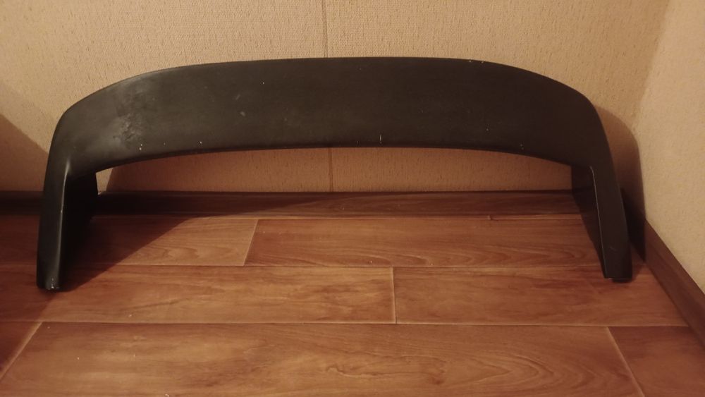 Спойлер Nissan Tiida Impul