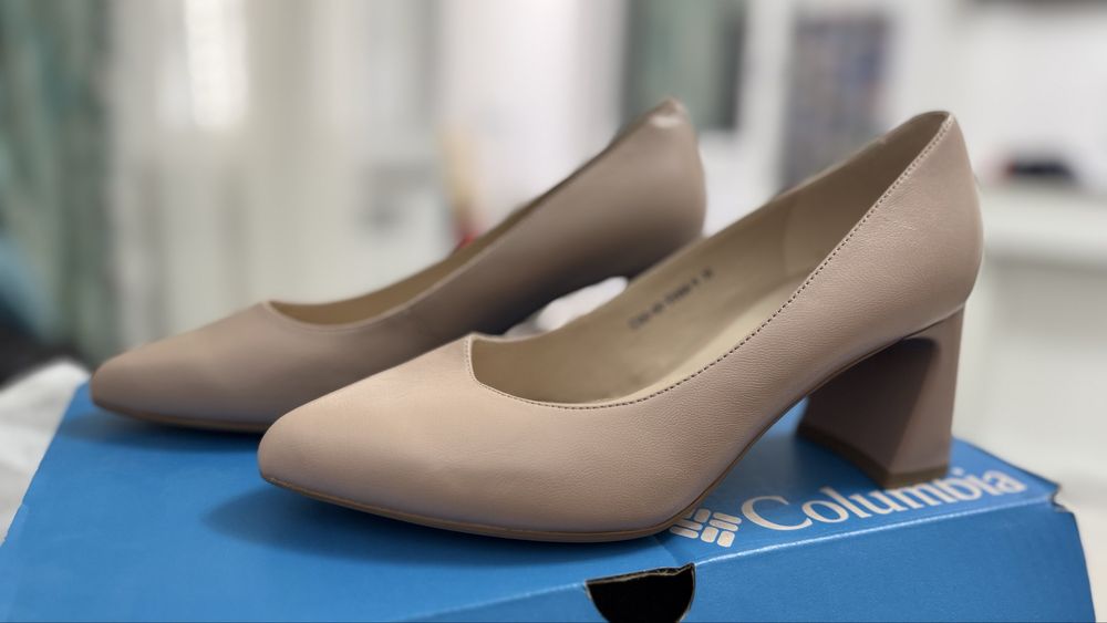 Продам Обувь женская размер 36