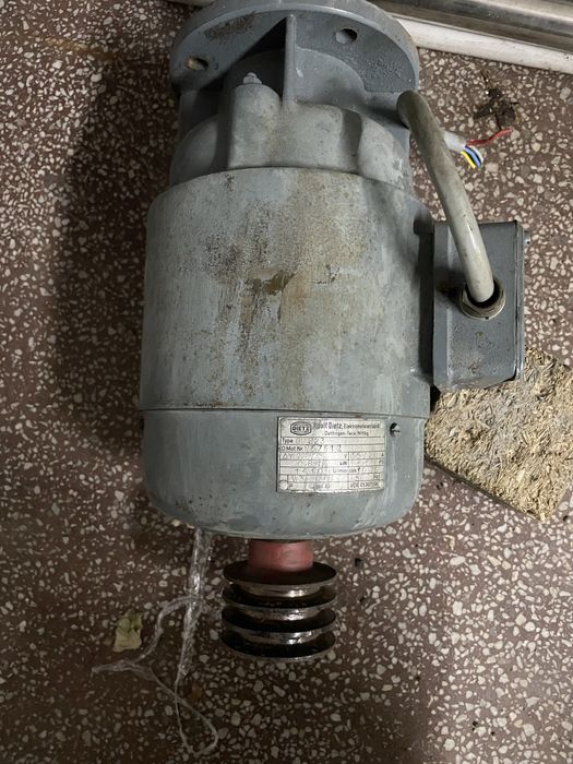 Vand motor trifazic 380/220 de 0.8kw