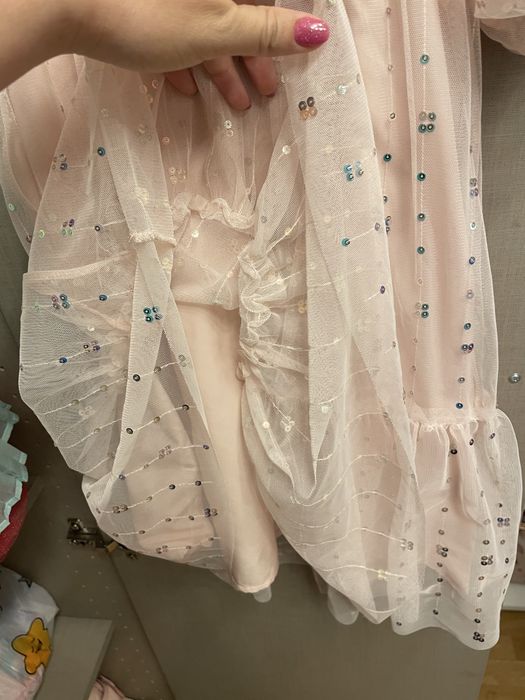 Елегантна рокля H&M 116 см