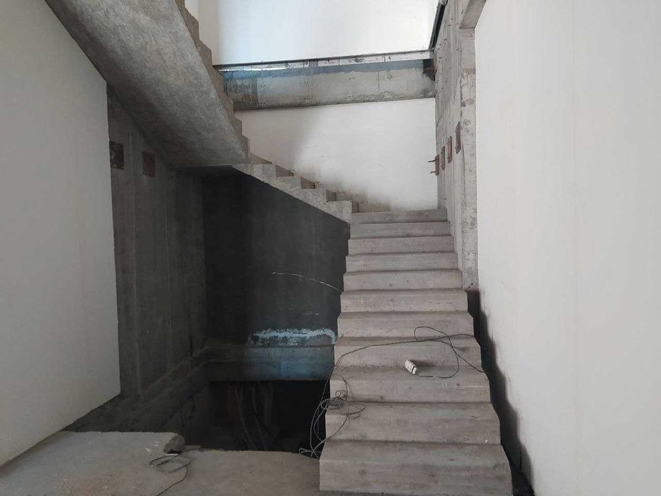 Продаётся Нежилое Помещение 3 Этажны 600м2 ЖК Mirabad Avenue