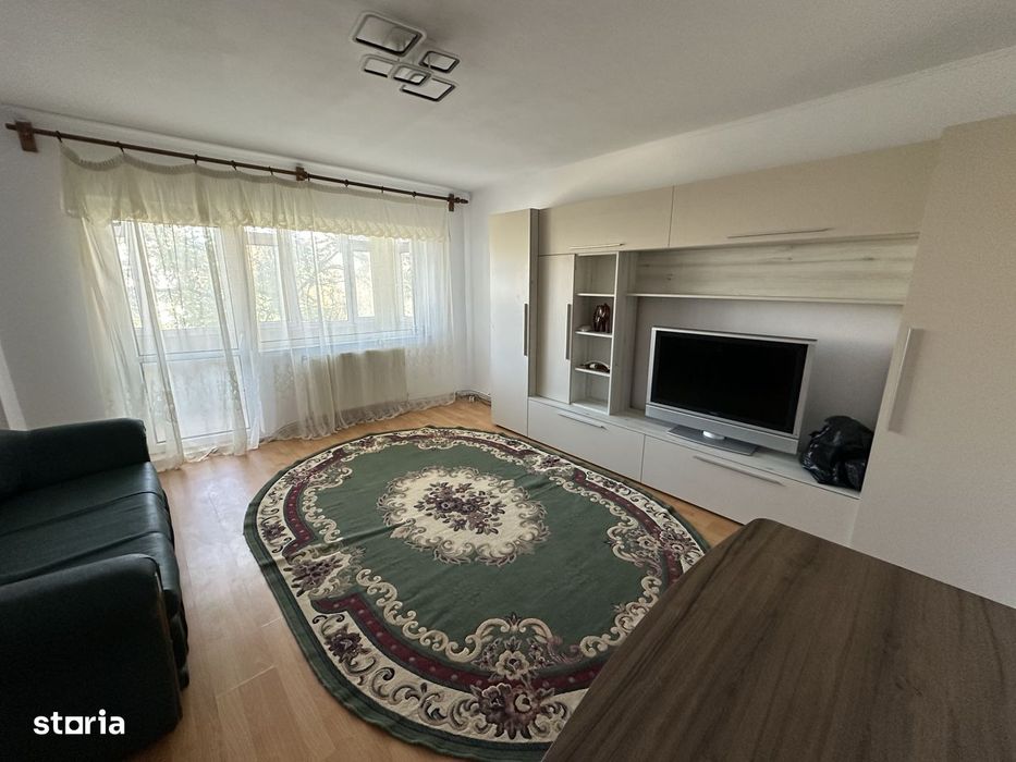 Apartament 3 camere mobilat și utilat - spre închiriere
