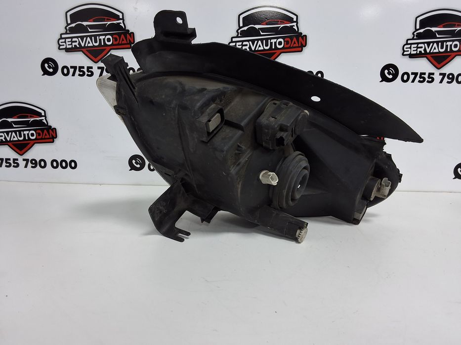 far dreapta citroen xsara picasso (1999->) [n68] 1.6 benzina 2001