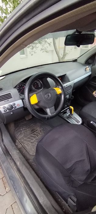 OPEL Astra 2004 — imagine 2