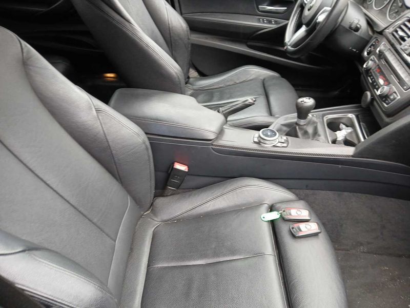 BMW 3er 318d GT 2014