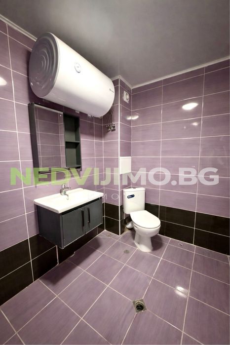 Тристаен апартамент в Пчелина