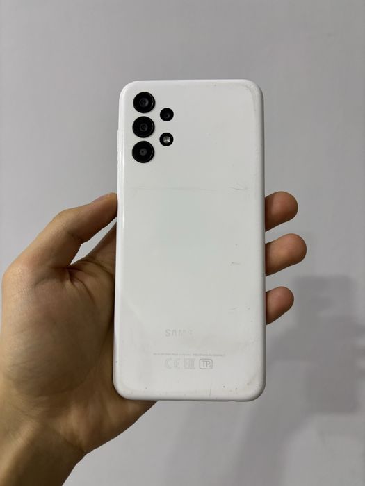 Продам Samsung Galaxy A13 4/128гб