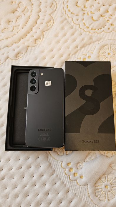 Samsung Galaxy S22 128/8 GB