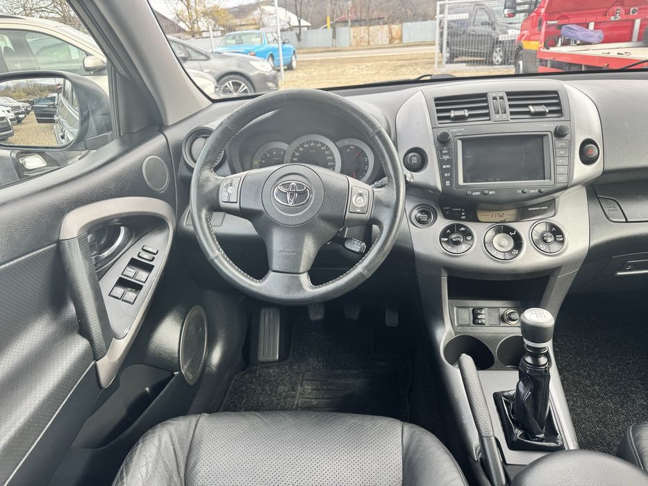 Toyota Rav 4   4x4. Impecabila Posibilitate Rate Buy Back Cash