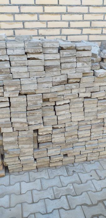 Продаётся Брусчатки б/у