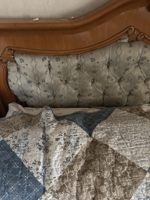 Продам румынский гарнитур