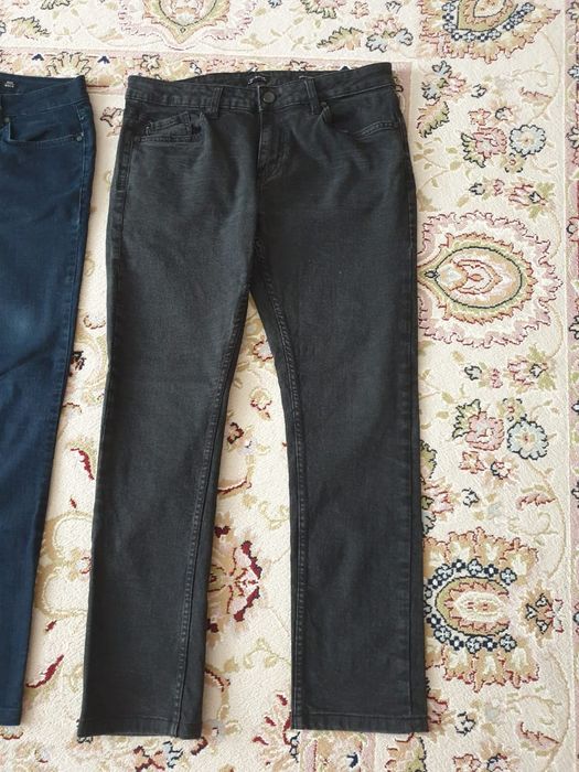 продам мужские джинсы