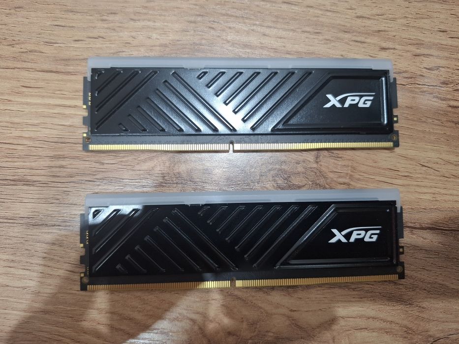 Оперативная память ADATA XPG  ddr4