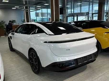 Zeekr 007 performance 770km pod zakaz