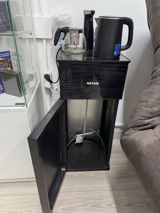 Продам кулер для воды в отличном состоянии