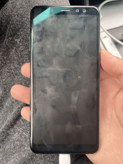 Продам телефон б/у