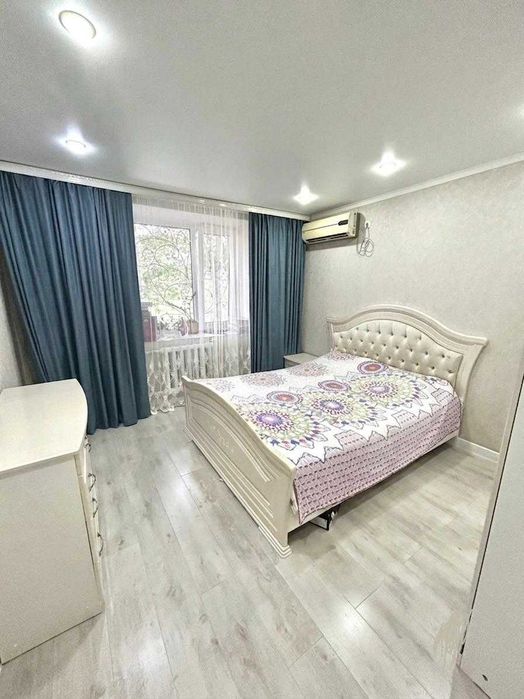 Продаётся 3 комн квартира