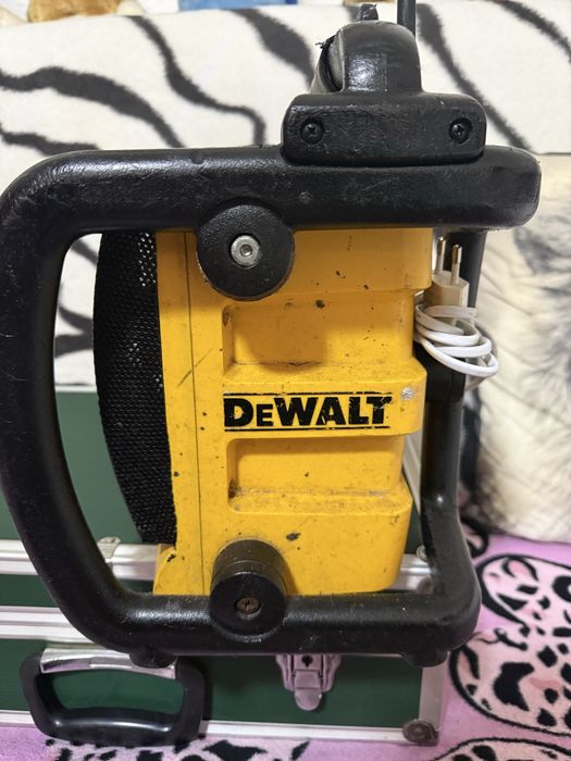 Radio DeWALT profesional de santier