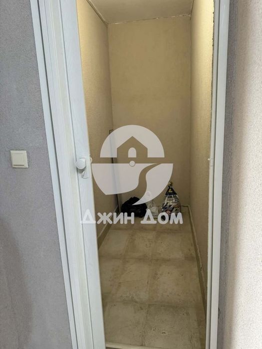 Продава се Двустаен апартамент в Обзор - 68 кв.м за 540 €/кв.м - Снимка #7