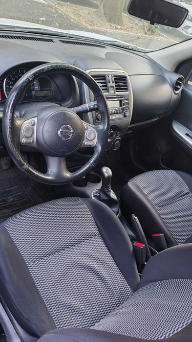 Auto Nissan Micra K13
