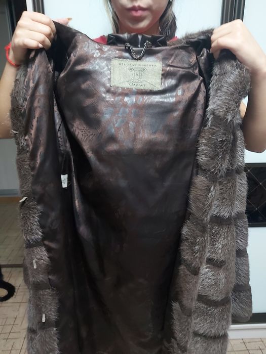 Продам шубу из нутрии