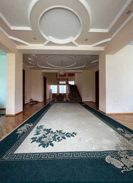 Сдаётся Евродом 12-соток Алмазарском районе Ахунбабаева новая Классика