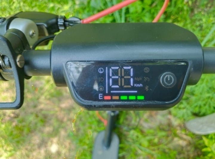 Электросамокат продается