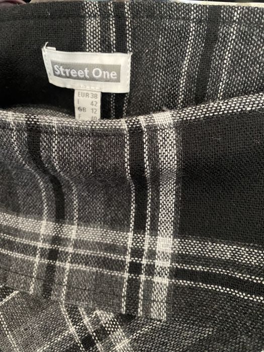 Fuste damă diverse modele și mărimi