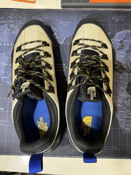 Кроссовки the north face