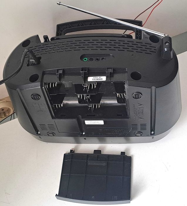 Sony CFD S 50 radio casetofon CD boombox muzica vintage colectie