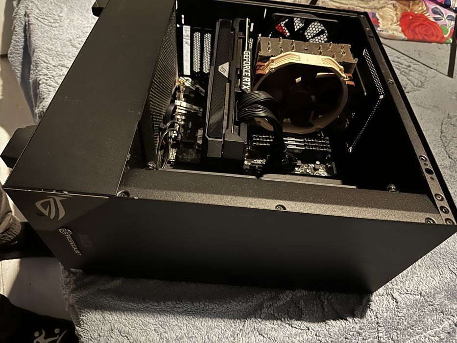 Pc Gaming Rtx 3070 Asus Rog, 48Gb Ram, i7 9700k, 1Tb ssd m2