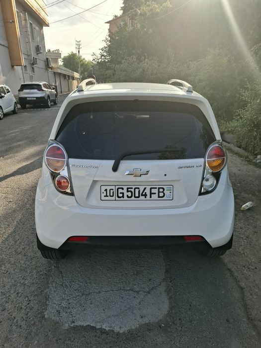 Chevrolet spark 2011