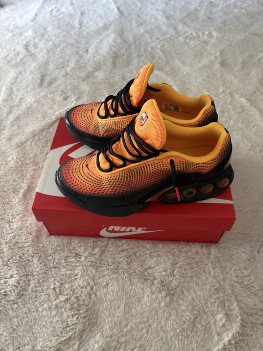 Nike dn portocali