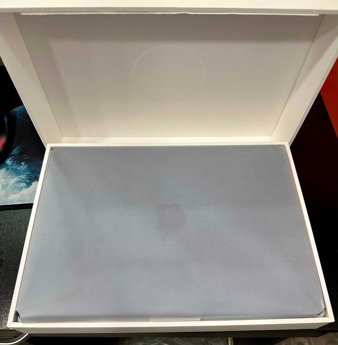 Hope Amanet P5  Macbook NEO A3404 , 13 inch , APPLE A18 PRO , 8GB RAM , 512SSD , PRODUS NOU - GARANTIE