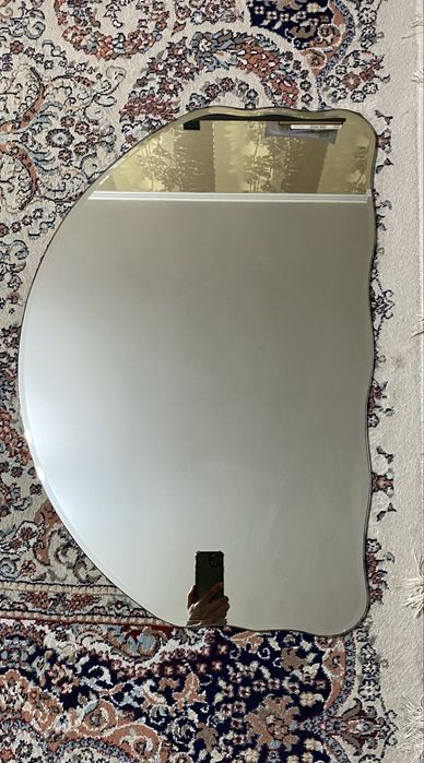 Зеркало  настенное