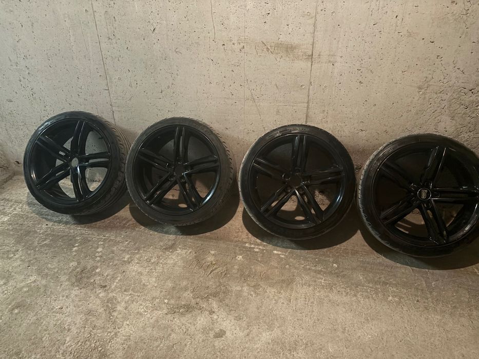 Джанти с гуми от Ауди