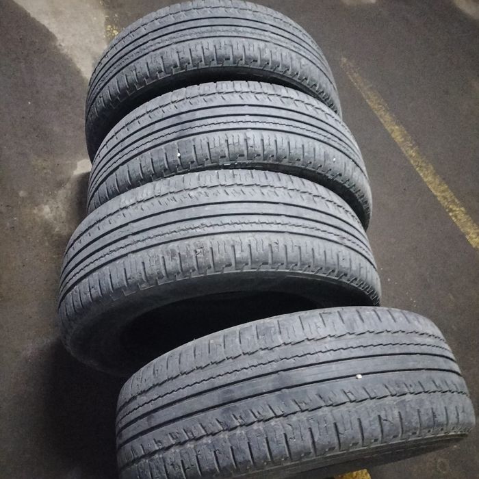 Продам б/у  шины