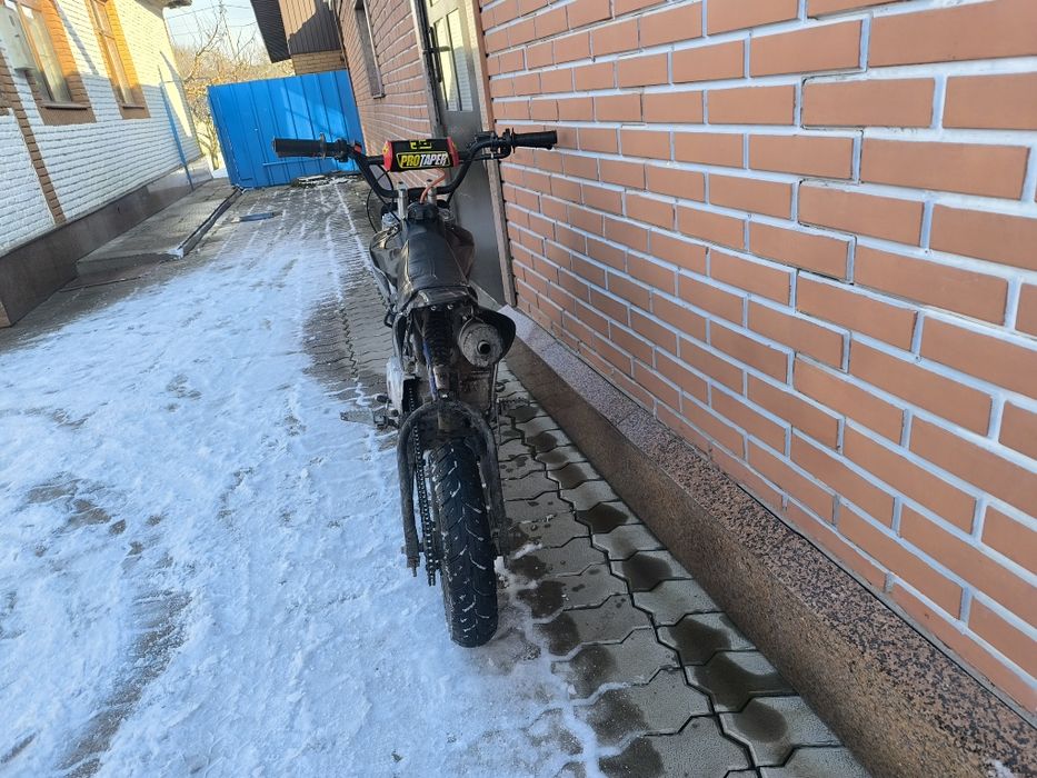 Обмен на телефон если норм телефон то могу дать доплату