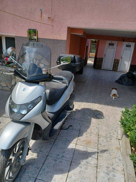 Piaggio Beverly 250