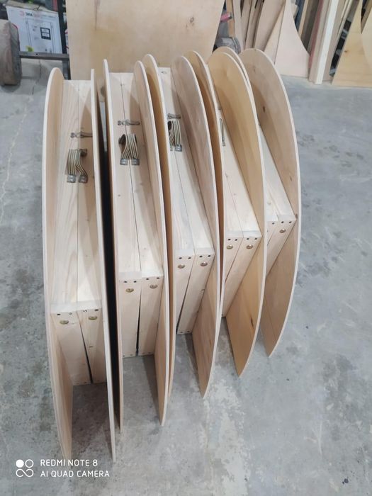 Дөңгелек жер стол 23000