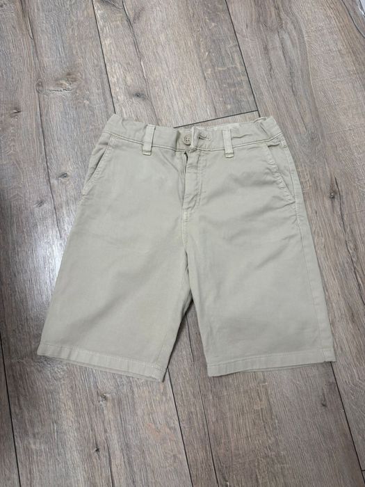 Pantaloni scurți Guess 130 , Camasa mâneca scurta Zara mărimea 134 cm